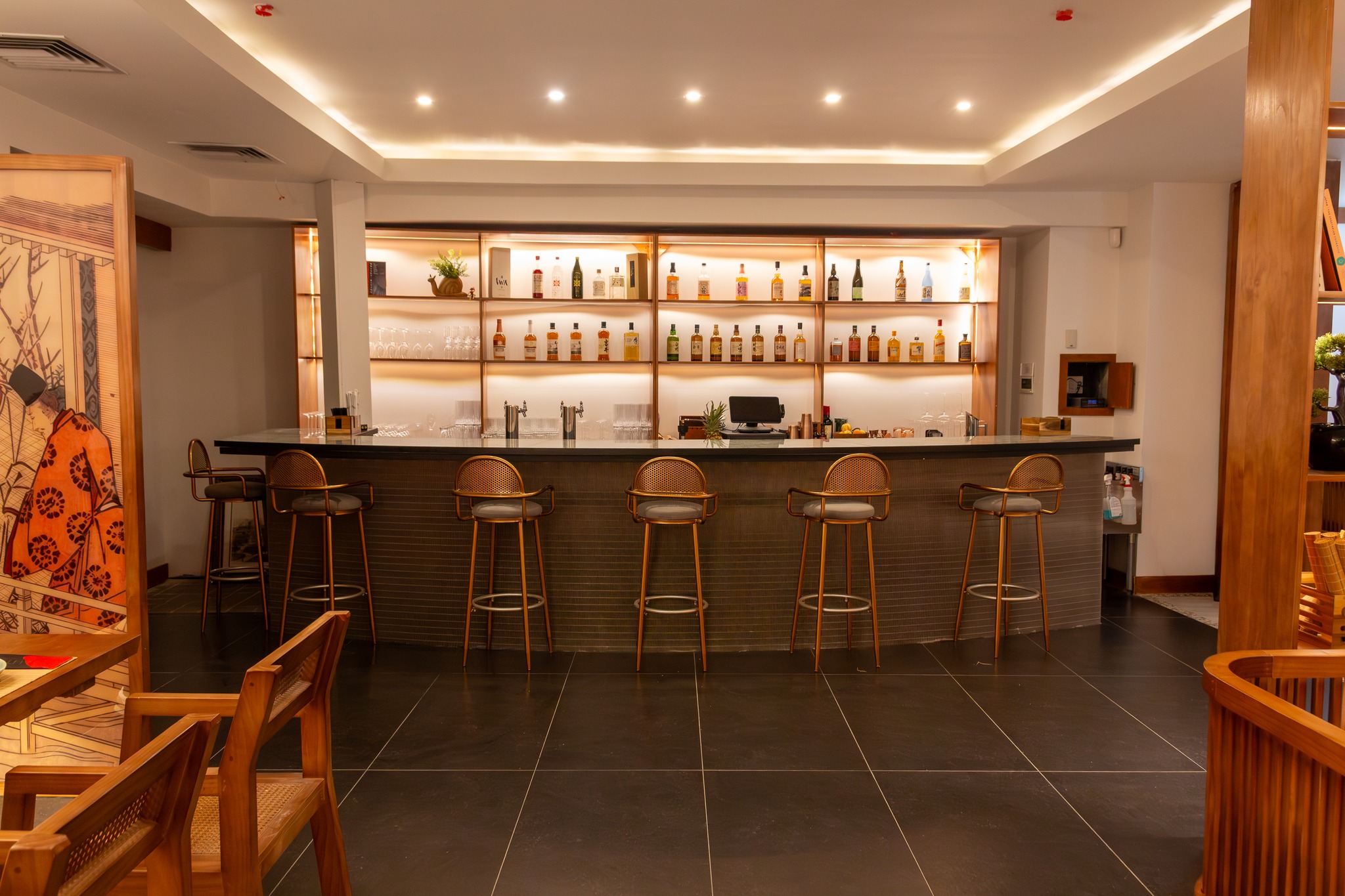 Image of restaurant bar