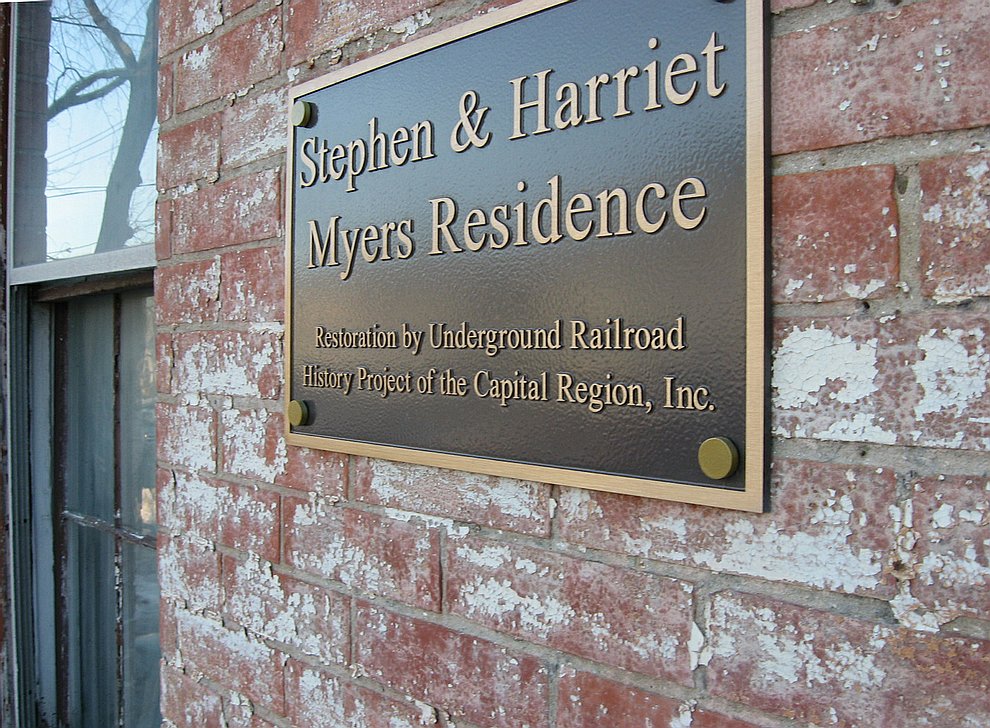 Photo outside the Stephen and Harriet Myers Residence