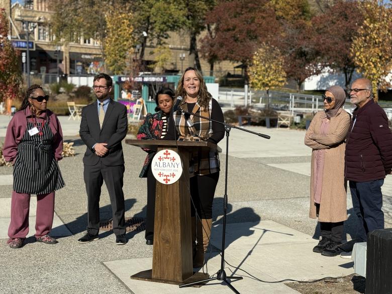 Capitalize Albany President Ashely Mohl at Ribbon Cutting