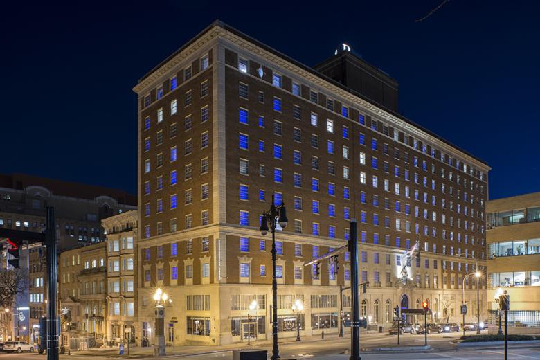 Photo of Renaissance Hotel